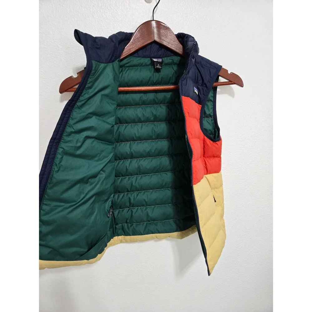 Patagonia Kids Down Sweater Vest Blue Red Tan Colorblock Puffer Small (7-8)